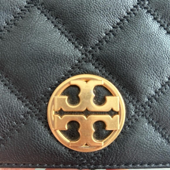 EUC Large Tory Burch Willa - Picture 2 of 11
